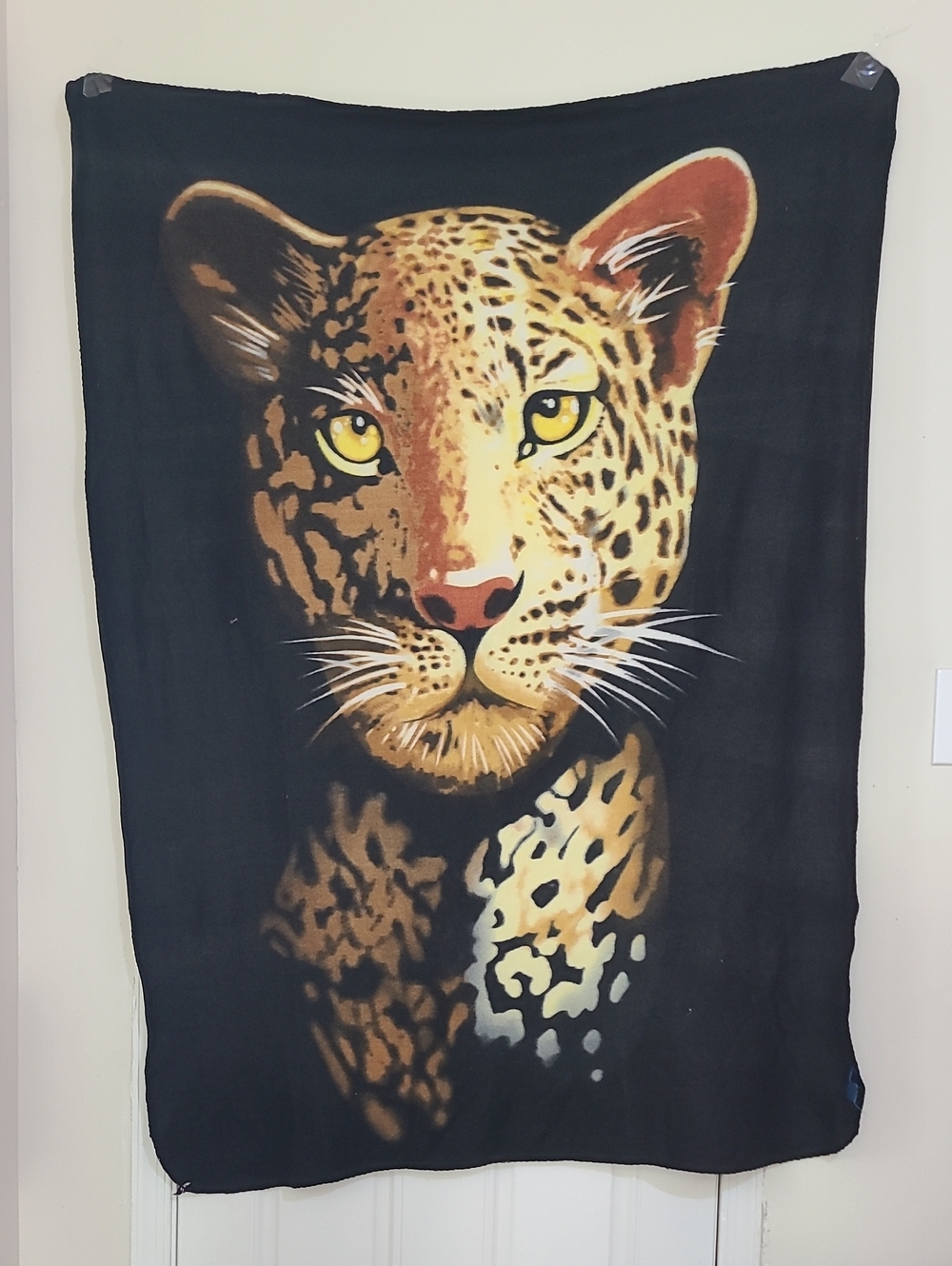 Black & Gold Leopard Face Tapestry - Elegant Wall Decor